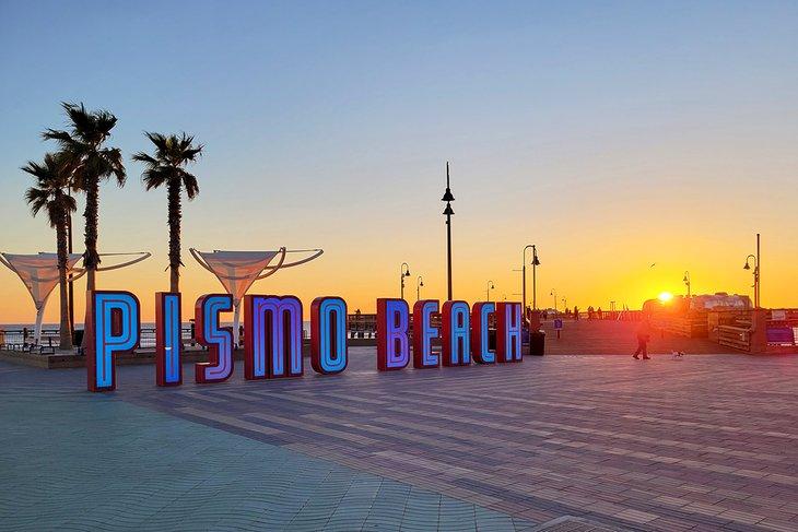 Cartel de Pismo Beach al atardecer