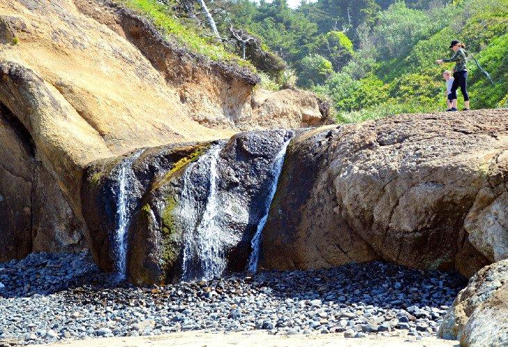 Wasserfall am Hug Point State Recreation Site