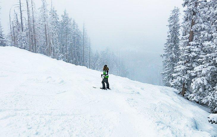 Autor Lana Law en una pista en Arizona Snowbowl