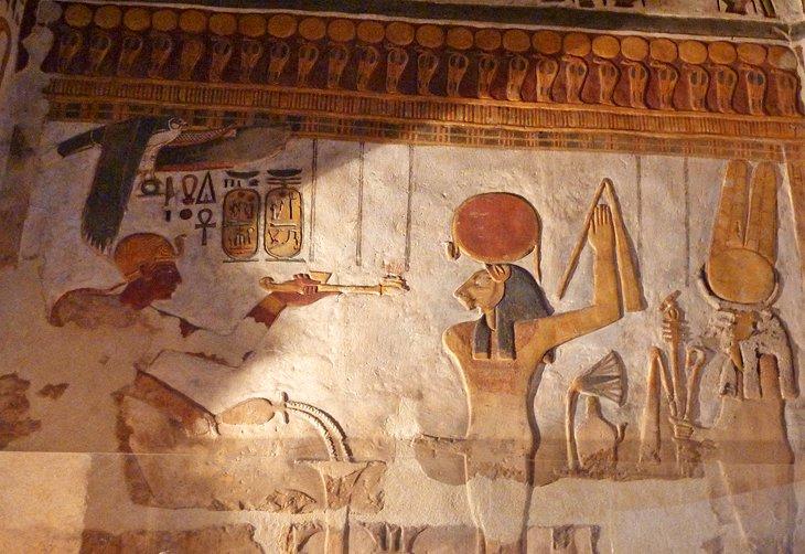 Reliefs des Tempels des Khonsu