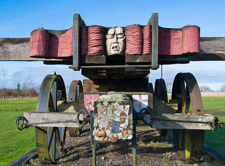 Catapulta medieval en la Armería de Stratford
