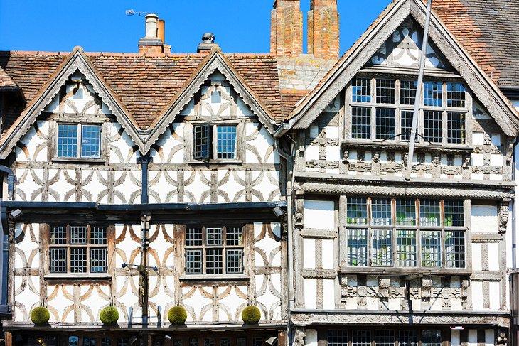 Garrick Inn y Harvard House