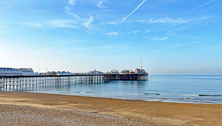 Playa de Brighton y Palacio Pier