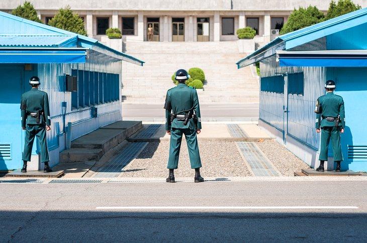 DMZ (Zona Desmilitarizada)