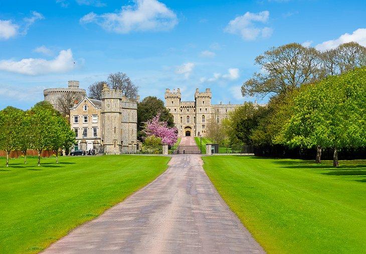 Route menant au Château de Windsor