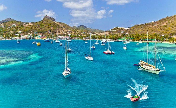 Bateaux dans l'eau au large de Union Island