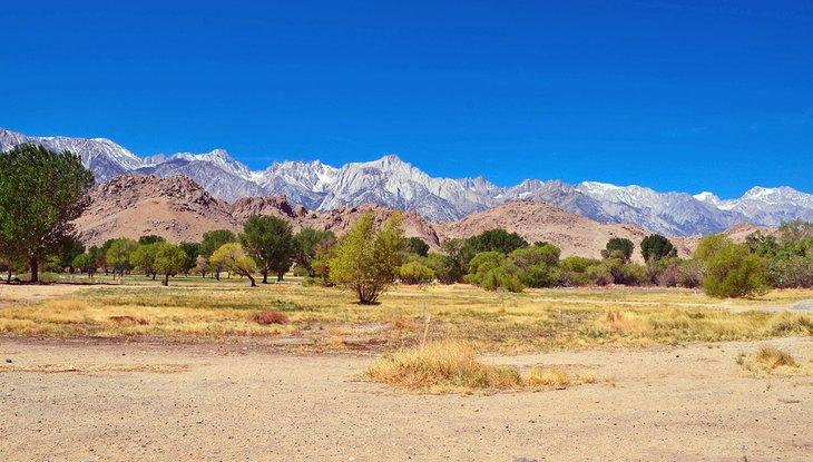 Vue depuis le Centre des visiteurs inter-agences de l'Eastern Sierra