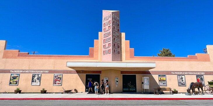 Museo de Historia del Cine del Oeste