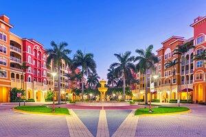 De Miami a Naples: Formas de Llegar