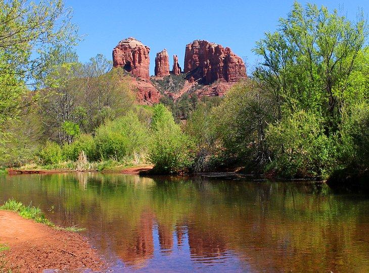 Cathedral Rock desde Red Rock Crossing