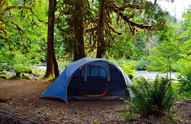 Tienda en el Camping Staircase
