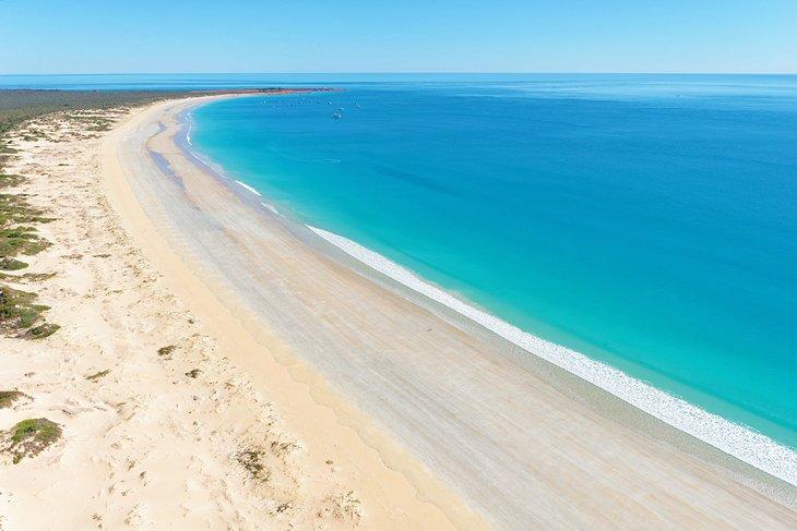 Playa Cable mirando hacia Gantheaume Point