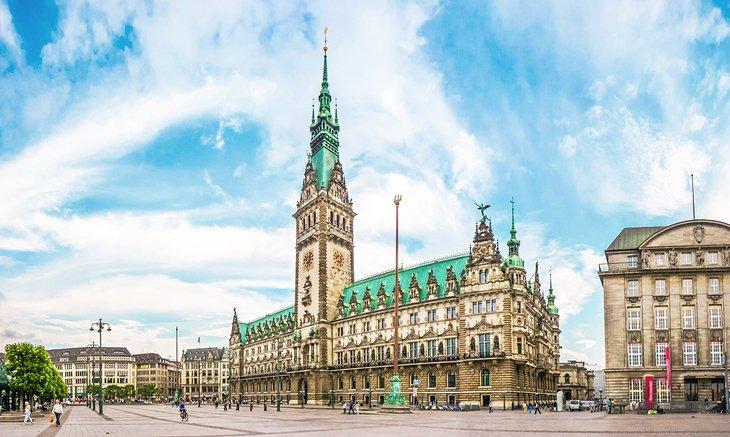 El hermoso ayuntamiento de Hamburgo
