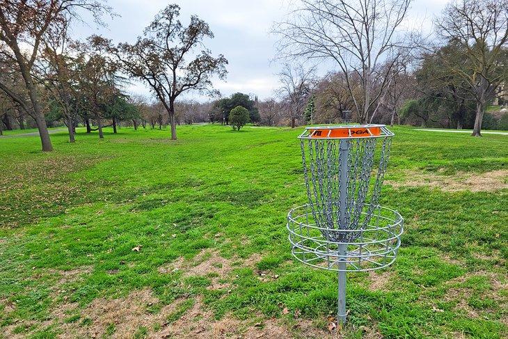 Parcours de Frisbee golf au Parc East La Loma