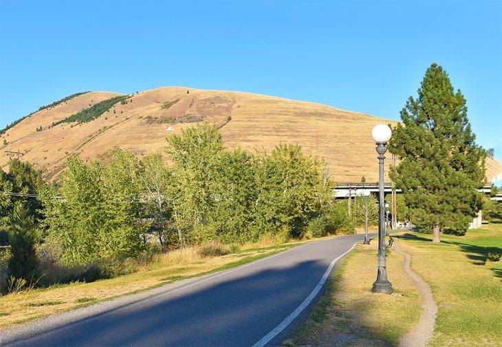 Sendero River Trail de Clark Fork