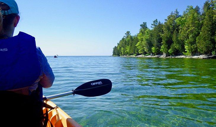 Kajakfahren entlang der schönen Küste von Washington Island