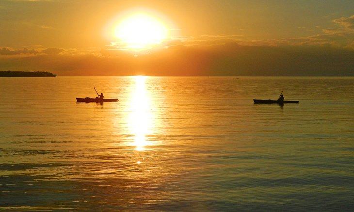 Kayak en Sturgeon Bay al atardecer