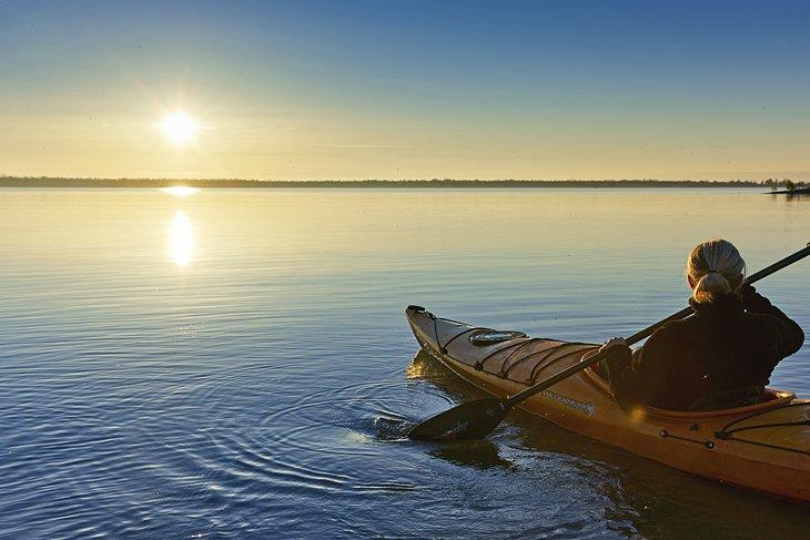 Kayak en Bailey's Harbor al atardecer