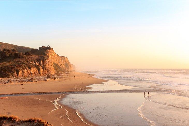 Playa Tres Rocas
