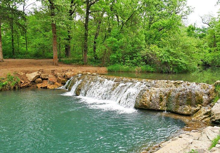 Cascadas Little Niagara