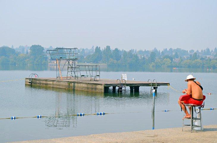 Salvavidas en servicio en Green Lake
