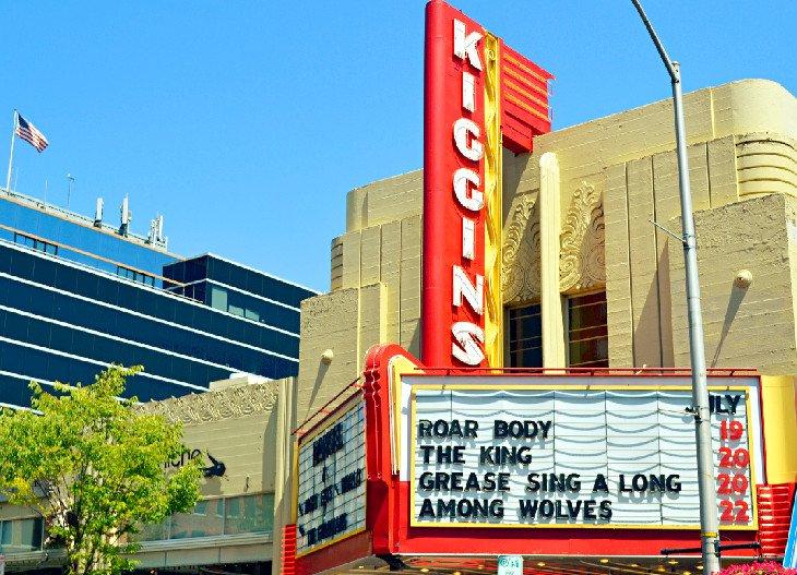 Cartel del Teatro Kiggins