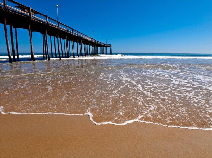 Playa y muelle de Ocean City