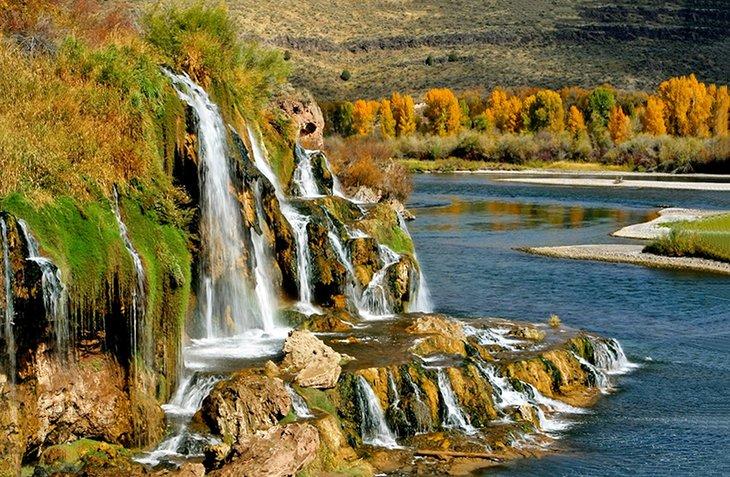Cascadas de Falls Creek, cerca del Camping Falls