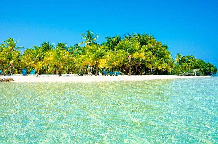 Paradiesstrand auf South Water Caye, Belize