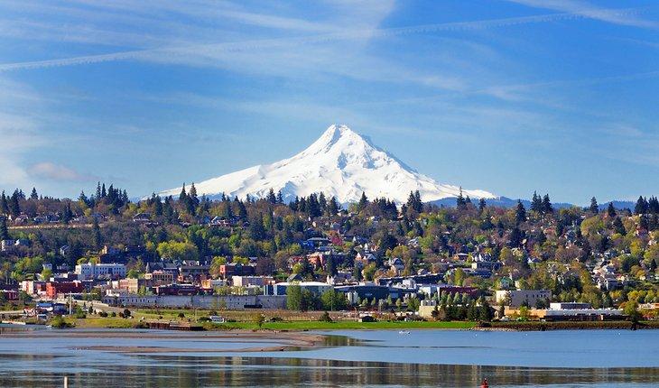 Hood River con el Monte Hood al fondo