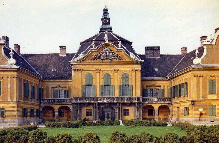Le Château de Nagytétény et le Musée des Arts Appliqués