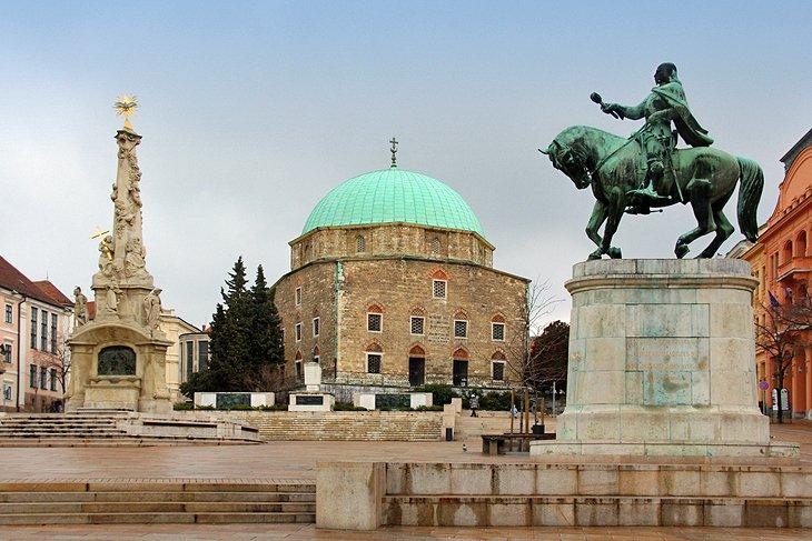 Pécs et ses quartiers pittoresques
