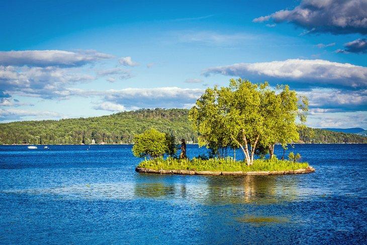 Île dans le lac Winnipesaukee