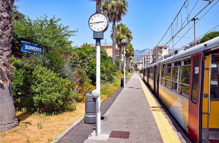 Estación de tren de Sorrento