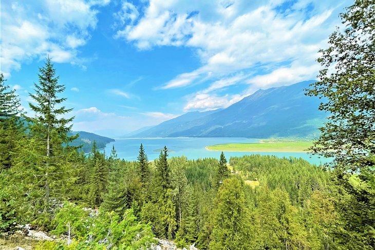 Embalse Arrow Lake en Revelstoke