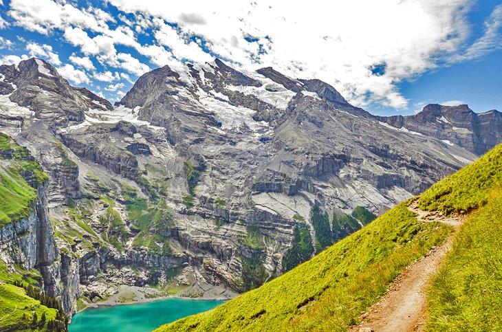 Sendero Panorama de Oeschinensee