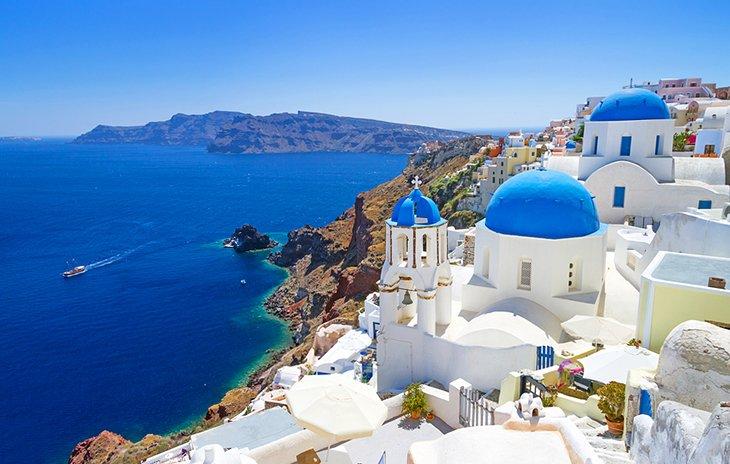 Pueblo de Oia en la Isla de Santorini