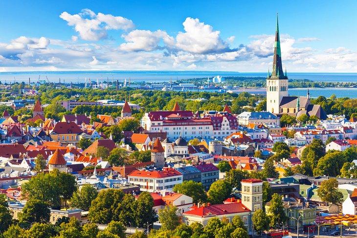 Casco antiguo en Tallin, Estonia