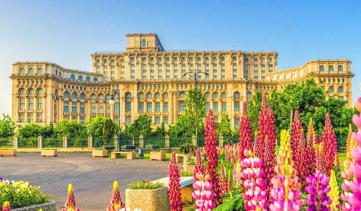 El Palacio del Parlamento en Bucarest