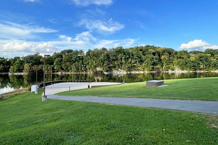 Boone Lake