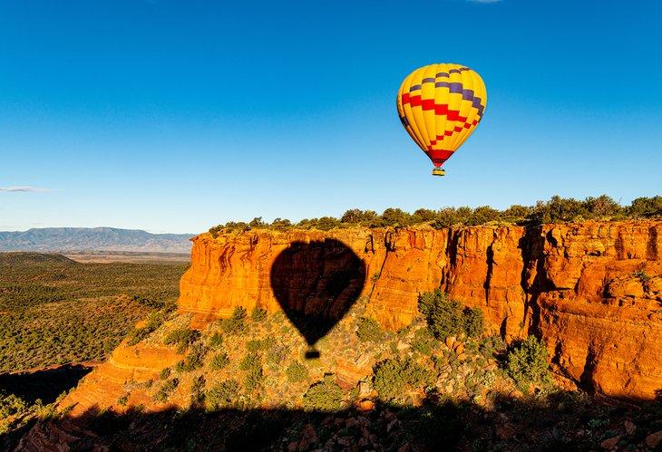 Montgolfière au-dessus de Sedona