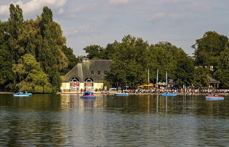 Lago en el Jardín Inglés