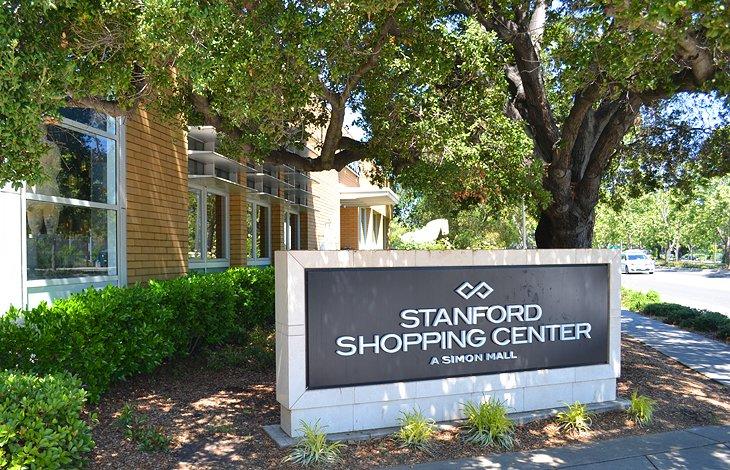 El Stanford Shopping Center