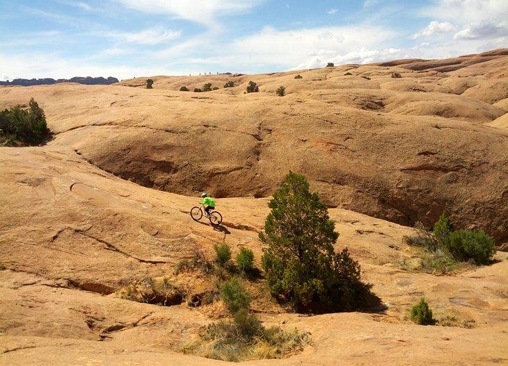 Ciclista en el Slickrock Bike Trail
