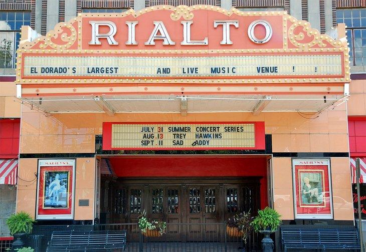 Teatro Rialto en El Dorado, AR