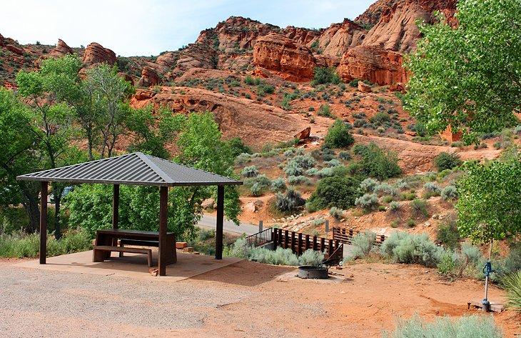 Camping en el Área de Recreación Red Cliffs