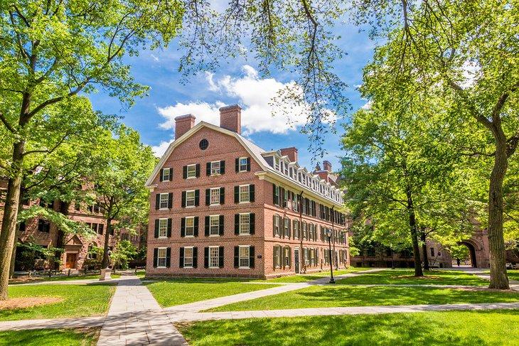 Connecticut Hall, Universidad de Yale