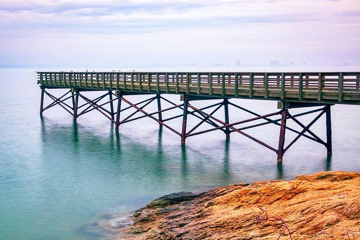 Muelle de pesca en Lighthouse Point Park