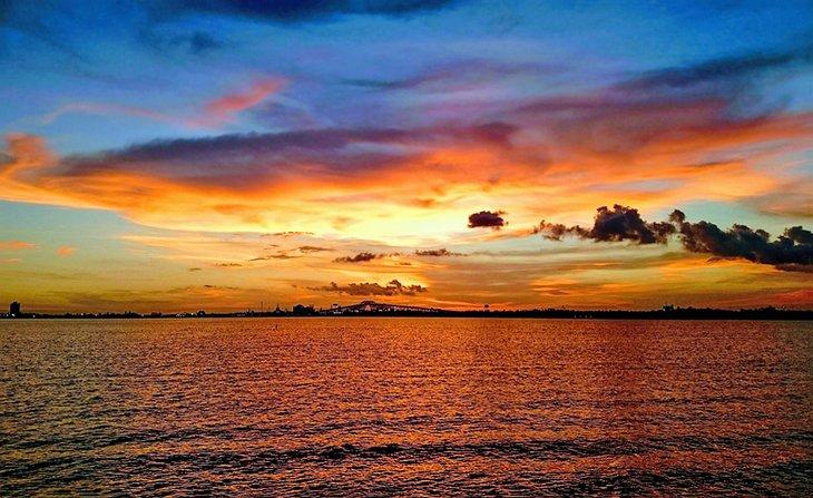 Sonnenuntergang über Lake Charles