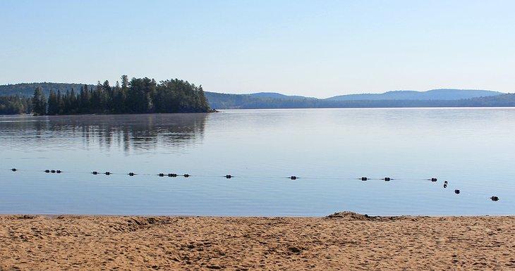 Lago de los Dos Ríos